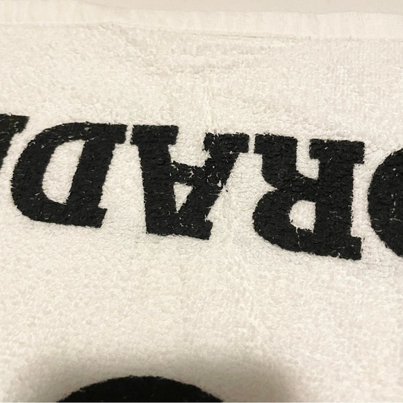 Gatorade Sports Towel Gym Double Sided Towel - Picture 11 of 16